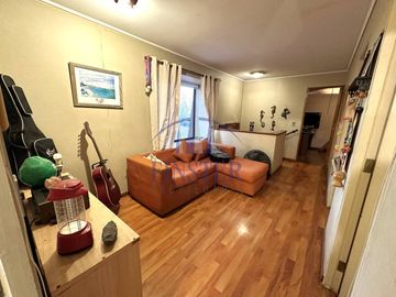 Finster Vende Exquisita Casa Condominio Casagrande Peñalolen