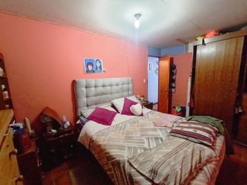 Casa En Venta En El Bosque - Impecable - Divergente Propieda