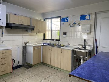 Casa Con Giro Comercial - Viva Facil Propiedades
