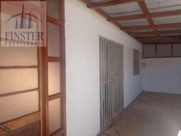 Finster Vende Amplia Y Confortable Casa Villa Alemana