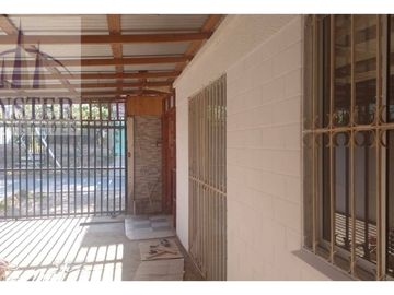 Finster Vende Amplia Y Confortable Casa Villa Alemana