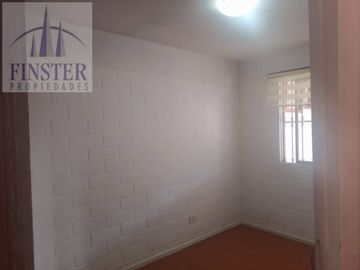 Finster Vende Amplia Y Confortable Casa Villa Alemana