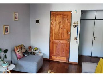 Dpto Remodelado En Providencia, 2d 1b Con Estacionamiento