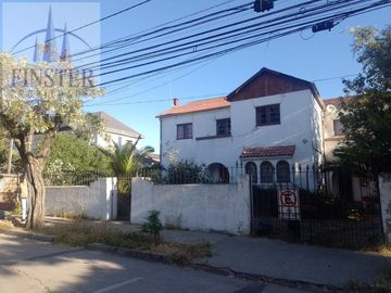 Finster Vende 1210 Mt2 Terreno Pleno  Centro Quilpue Ideal I