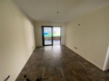Casa Remodelada/ Vista Despejada - Cordillera Norte