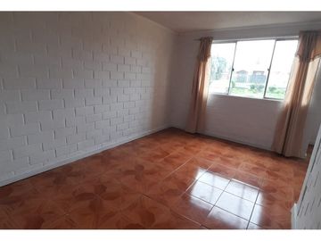 Finster Vende  Impecable Departamento, Av. Principal Quinter