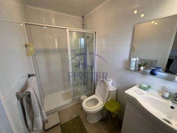 Finster Vende Hermosa Casa Familiar En Limache Viejo Con Amp