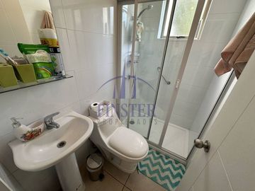 Finster Vende Hermosa Casa Familiar En Limache Viejo Con Amp