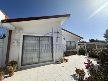 Finster Vende Hermosa Casa Familiar En Limache Viejo Con Amp