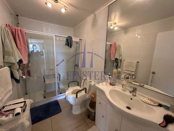 Finster Vende Hermosa Casa Familiar En Limache Viejo Con Amp