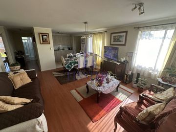 Finster Vende Hermosa Casa Familiar En Limache Viejo Con Amp