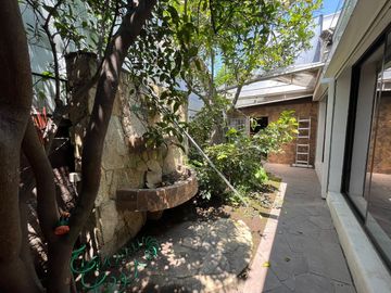 Gran Casa  En Vitacura - Nuevo Horizonte