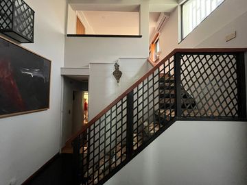 Gran Casa  En Vitacura - Nuevo Horizonte