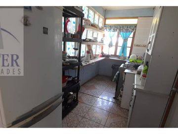 Finster Vende Casa Playa El Durazno, Privilegiada Ubicación