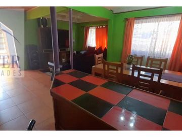 Finster Vende Casa Playa El Durazno, Privilegiada Ubicación