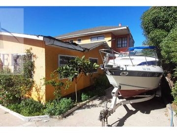 Finster Vende Casa Playa El Durazno, Privilegiada Ubicación