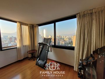Vista Despejada En Marco Polo 1160, Sector Cristóbal Colón -