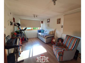 Casa en Príncipe De Gales, Pasaje Seguro. FHP