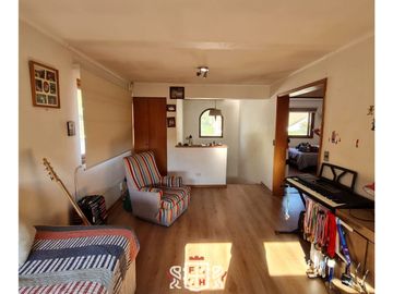 Casa en Príncipe De Gales, Pasaje Seguro. FHP