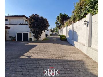 Casa en Príncipe De Gales, Pasaje Seguro. FHP