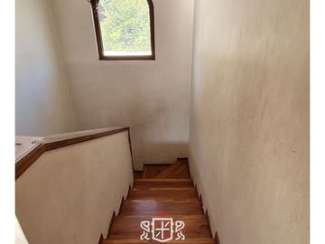 Casa en Príncipe De Gales, Pasaje Seguro. FHP