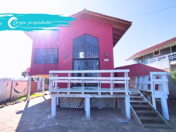 Increíble Casa Sólida A Pasos Del Mar, El Quisco Norte