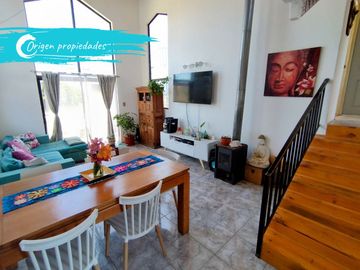 Increíble Casa Sólida A Pasos Del Mar, El Quisco Norte