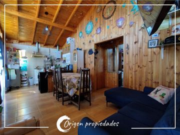 Casa Esquina Más 2 Cabañas A 200m De La Playa, El Quisco