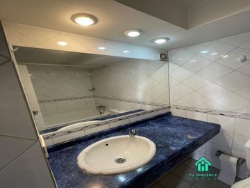 Se Vende Departamento 2 Dormitorios Curico / Lira Santiago -
