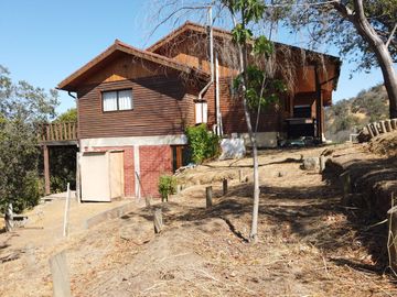 Hermosa Casa Con Vista A La Campana // Las Palmas De Ocoa -