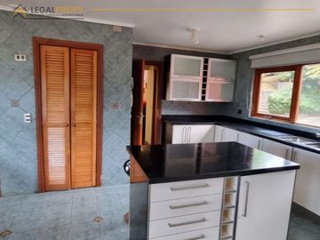 Legalpropschile Se Hermosa Y Amplia Casa En Puerto Montt