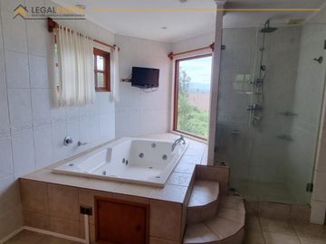 Legalpropschile Se Hermosa Y Amplia Casa En Puerto Montt