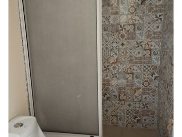 Arayabroker Vende Casa Con Excelente Ubicación En Estación C