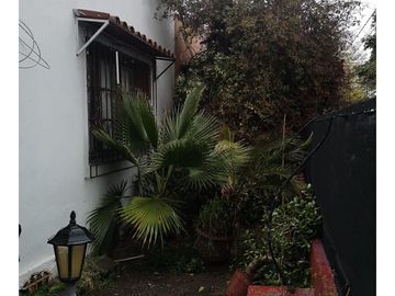 Se Vende Hermosa Y Amplia  Casa En Recoleta. Mossaa