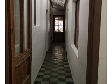 Se Vende Hermosa Y Amplia  Casa En Recoleta. Mossaa