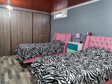 Esplendor En Puente Alto Una Casa Que Lo Tiene Todo - Alpha