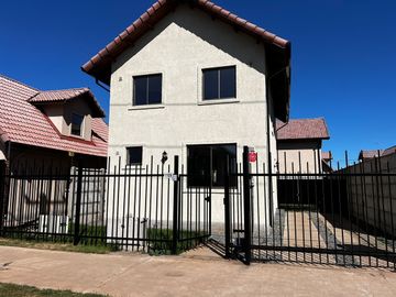 Vendemos Nueva Y Hermosa Casa En Las Rastras - Hacienda Esme