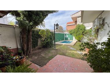 VENDE CASA EN LA SEXTA SECCION MENDOZA - apta crédito