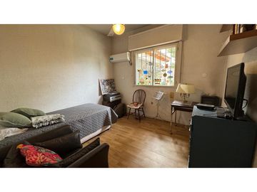 VENDE CASA EN LA SEXTA SECCION MENDOZA - apta crédito