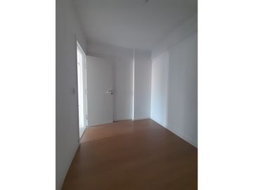 Depto a estrenar - 2 amb + dependencia - Zona Güemes