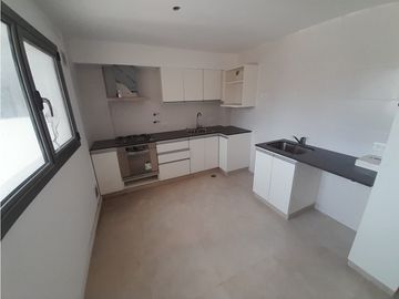 Depto a estrenar - 2 amb + dependencia - Zona Güemes