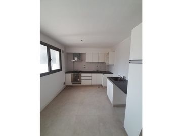 Depto a estrenar - 2 amb + dependencia - Zona Güemes