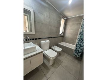 VENTA DEPARTAMENTO AMOBLADO 1 DORMITORIO EDIFICIO OPERA CARLOS PAZ