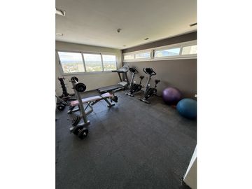 VENTA DEPARTAMENTO AMOBLADO 1 DORMITORIO EDIFICIO OPERA CARLOS PAZ