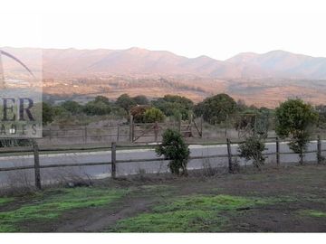 Finster Vende Parcela De 5000 M² En Condominio Fundo Valle A