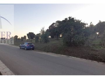 Finster Vende Parcela De 5000 M² En Condominio Fundo Valle A