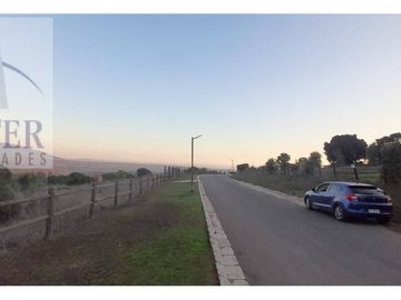 Finster Vende Parcela De 5000 M² En Condominio Fundo Valle A