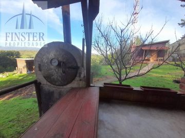 Finster Vende Hermosa Parcela De 25.000 M2 Valle Alegre, Qui