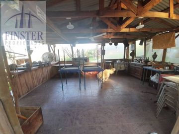 Finster Vende Hermosa Parcela De 25.000 M2 Valle Alegre, Qui