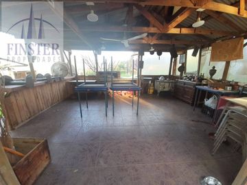 Finster Vende Hermosa Parcela De 25.000 M2 Valle Alegre, Qui